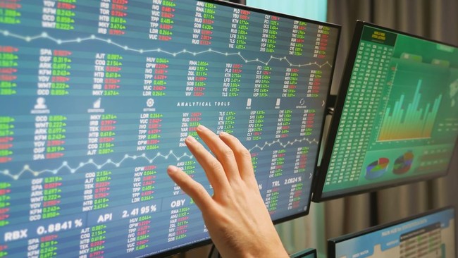 Stock Recommendations Today: BULL, LSIP, MEDC Among Picks
