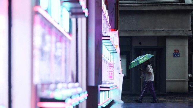 China's 'Sea Goddess' AI Issues Flood and Storm Warnings