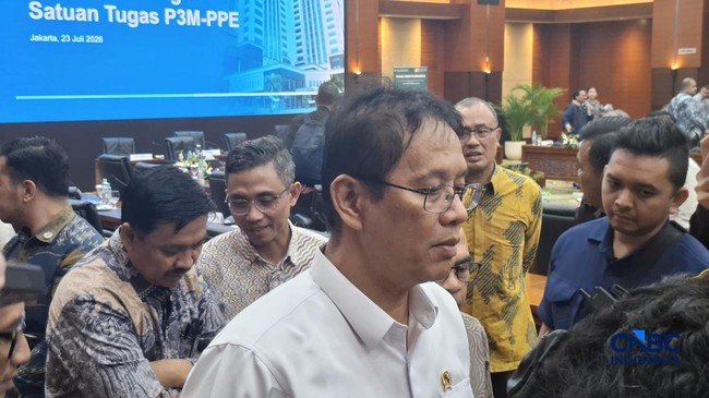 Purbaya Hints at Another Panda Bond Issuance This Year