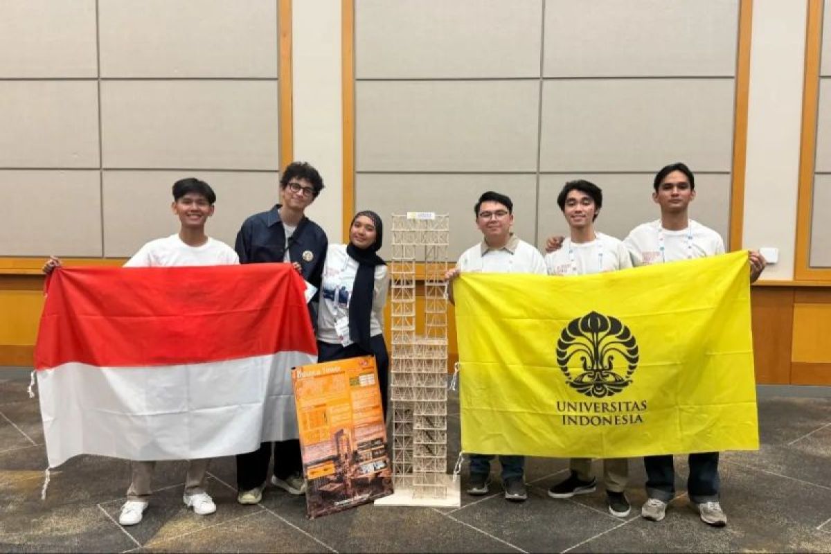 UI Students Design Earthquake-Resistant Building in America