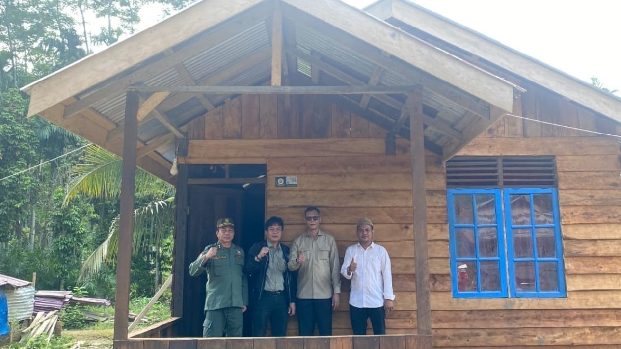 Ministry of Forestry Completes 8 Homes for Aceh Tamiang Flood Victims