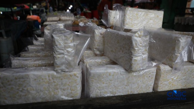 Tofu and Tempeh Makers Baffled as Imported Soybean Prices Fall