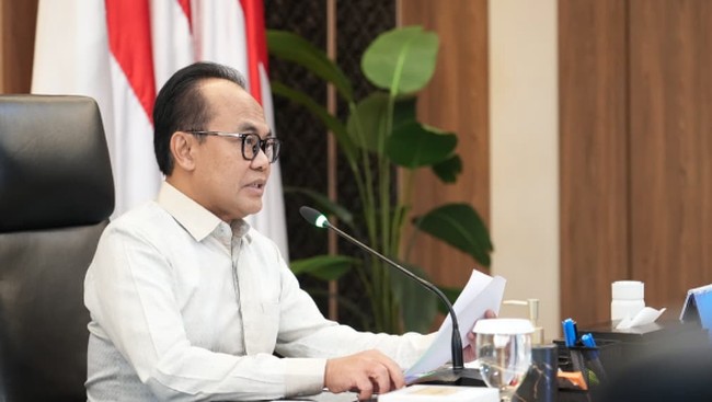 Airlangga's Office Speaks Out on New 10% US Tariff on Indonesia
