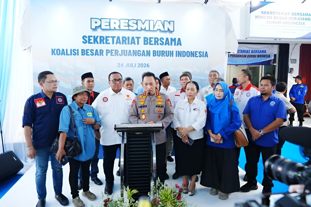 National Police Chief affirms commitment to fighting for workers' rights