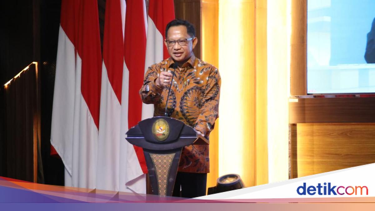 Home Affairs Minister Urges Improvement in Public Service Quality
