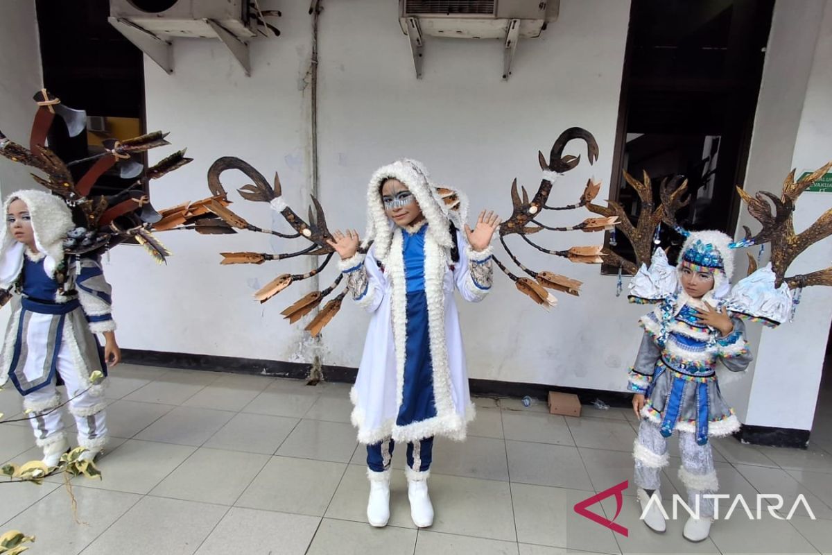 15 Children from Jember's 'Sekolah Rakyat' Showcase Creativity at JFC 2026