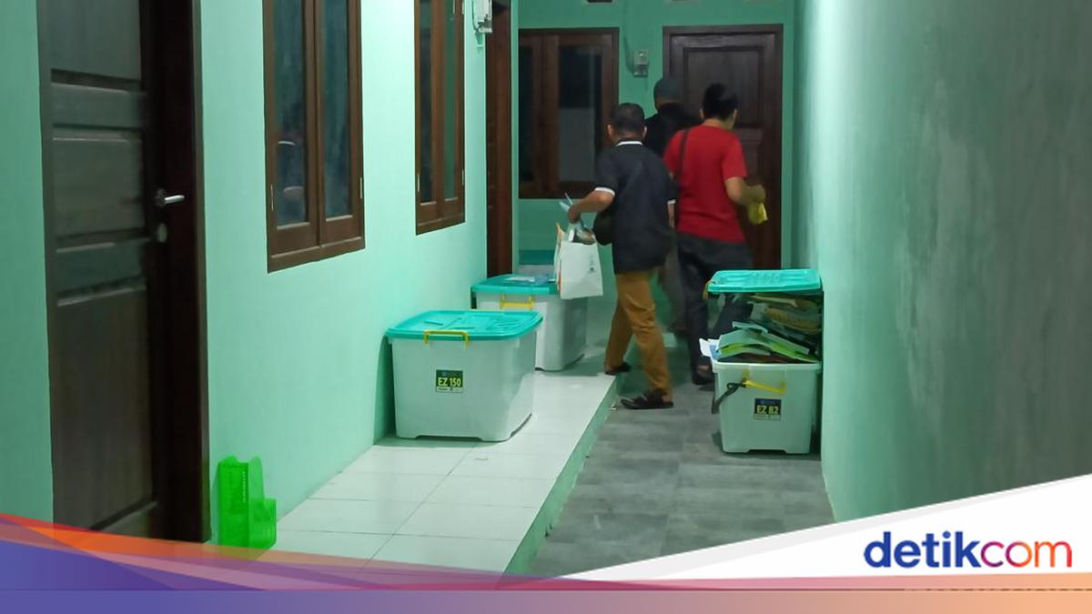 KPK Raids House in West Lombok for 9 Hours, Seizes Documents and Mobile Phones
