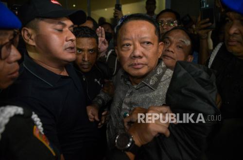 Former Jampidsus Febrie Adriansyah Detained After Second Examination