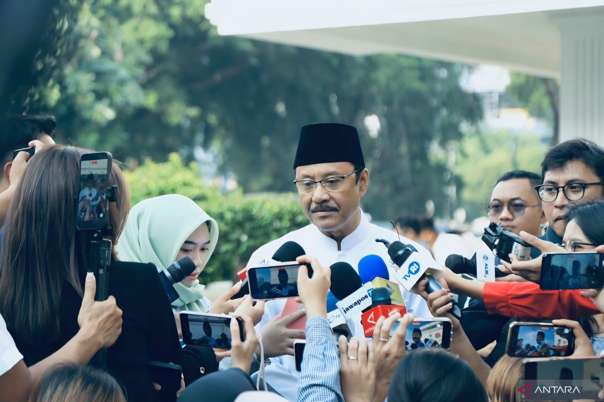 Indonesia readies social aid scheme through village cooperatives