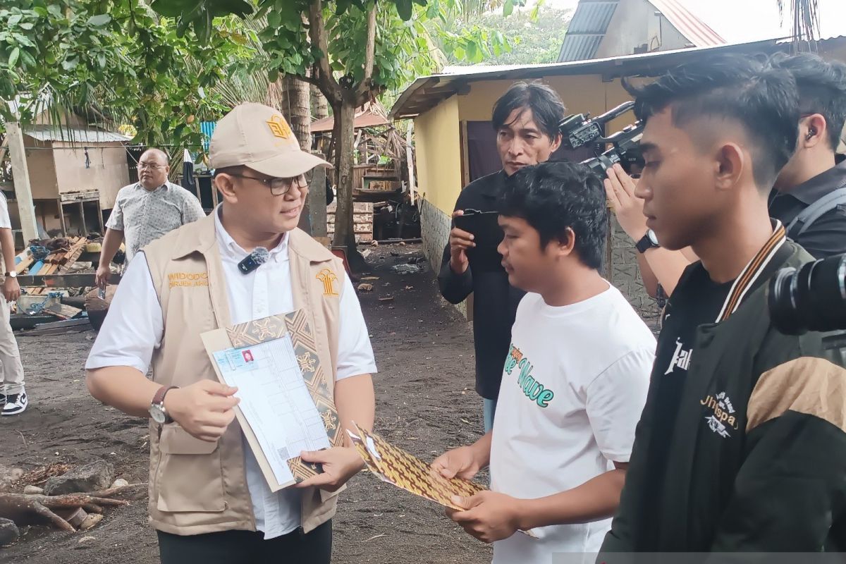 Seven Filipino Descendants in North Sulawesi Officially Become Indonesian Citizens