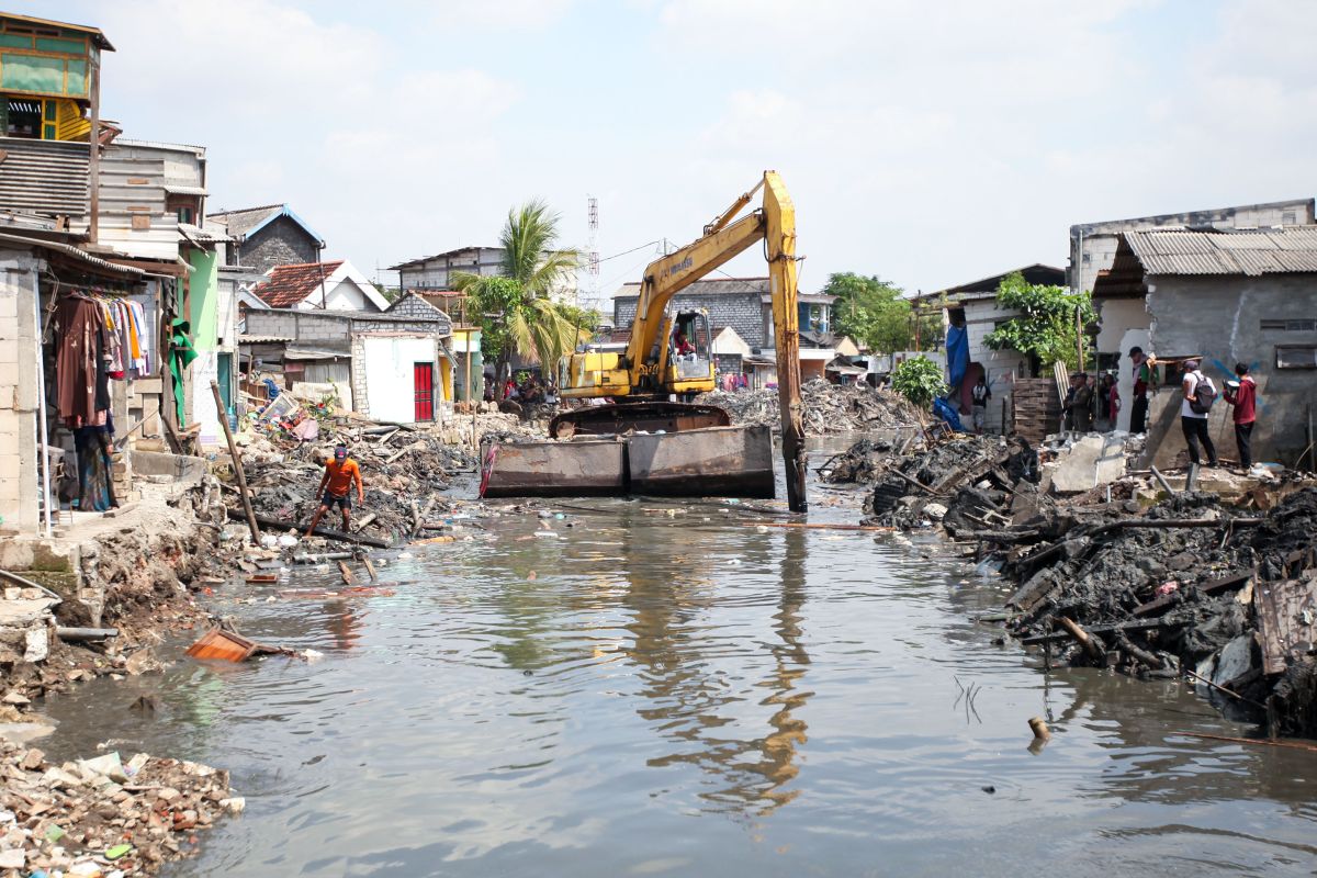 Restoring the Rights of Rivers