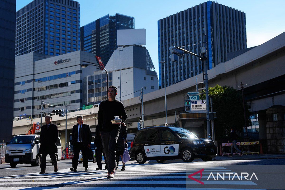 Japan to Tighten Permanent Residency Requirements for Foreigners