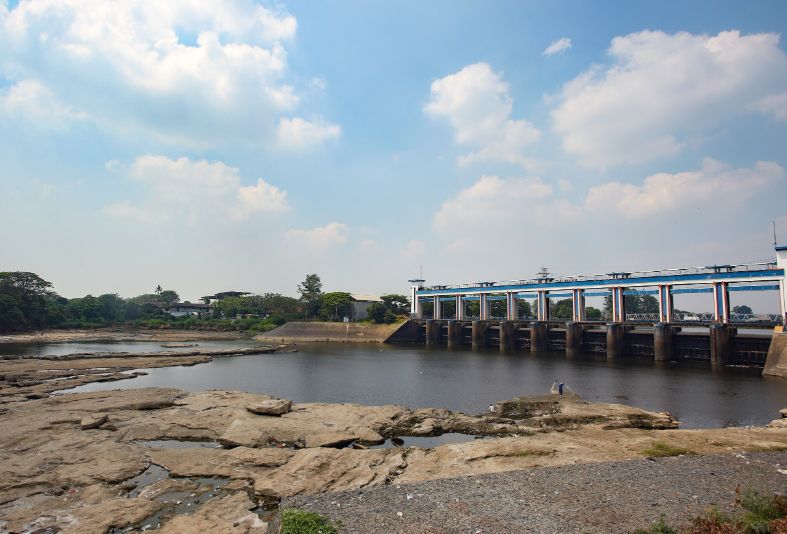Tangerang City Council Urges Waterway Normalisation During Dry Season