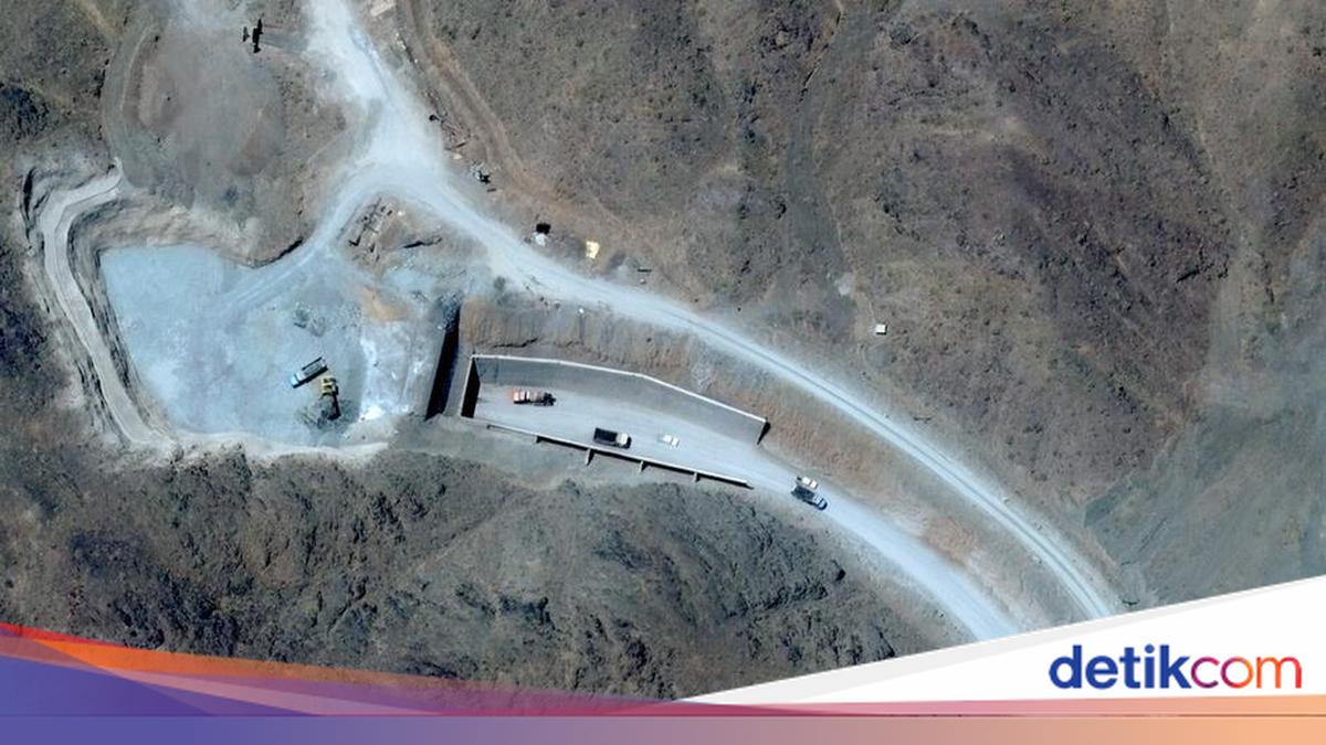 Why Trump Is Targeting Iran's 'Pickaxe Mountain'