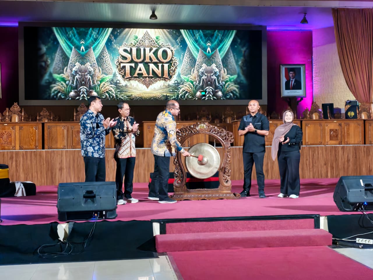 Musical Drama 'Soko Tani' Encourages Students to Support National Food Self-Sufficiency