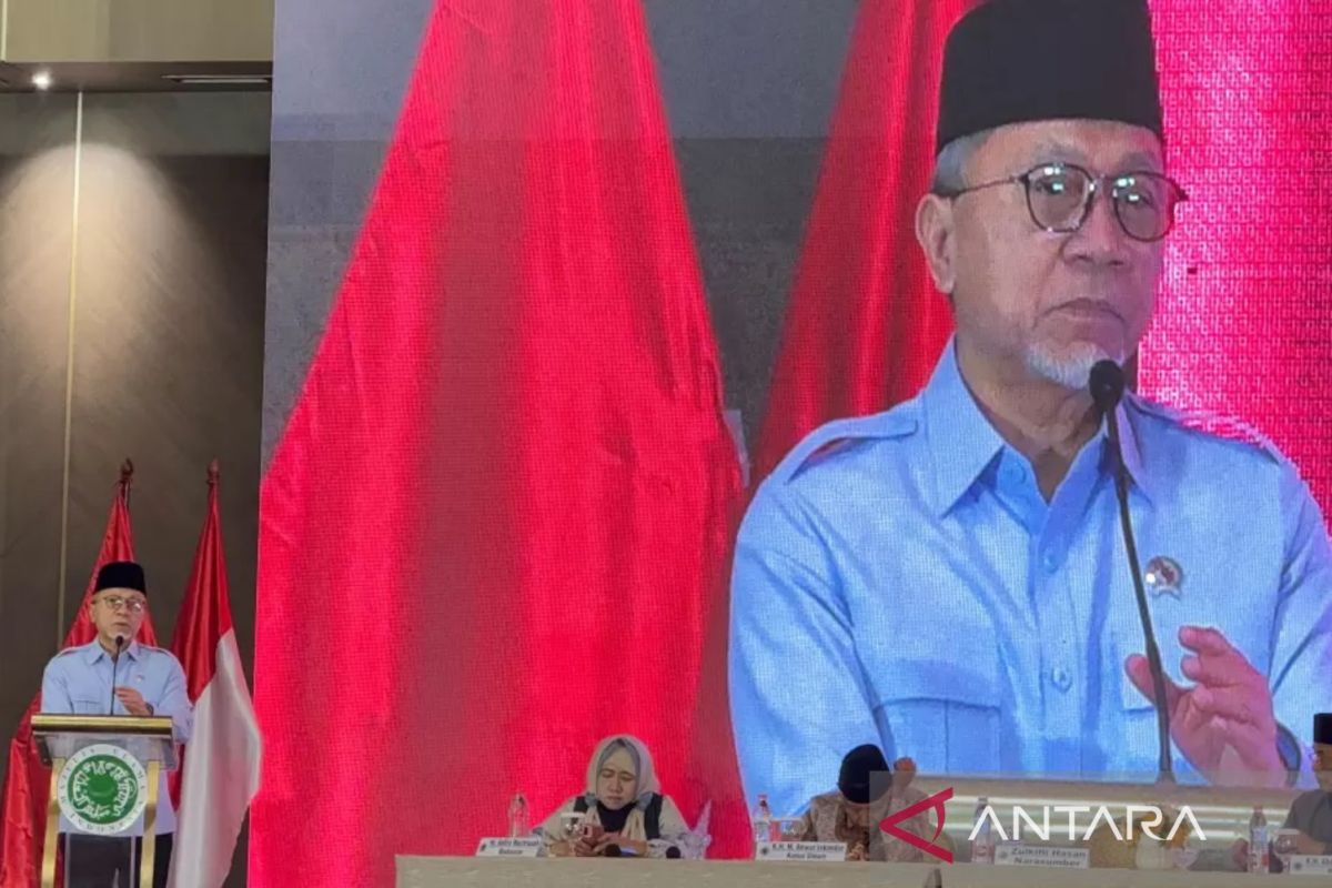 Zulhas Asserts National Food Surplus Amid Global Protectionism