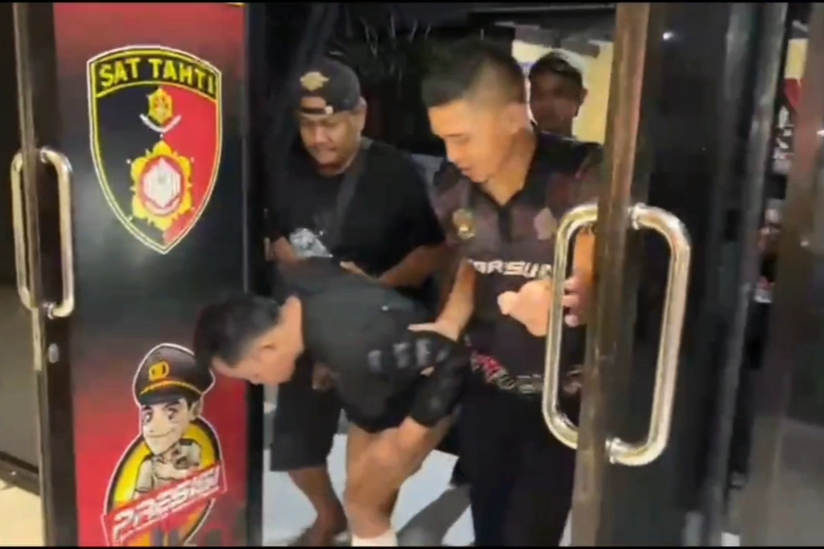 Sidoarjo Police Shoot Motorbike Theft Ring Leader During Arrest