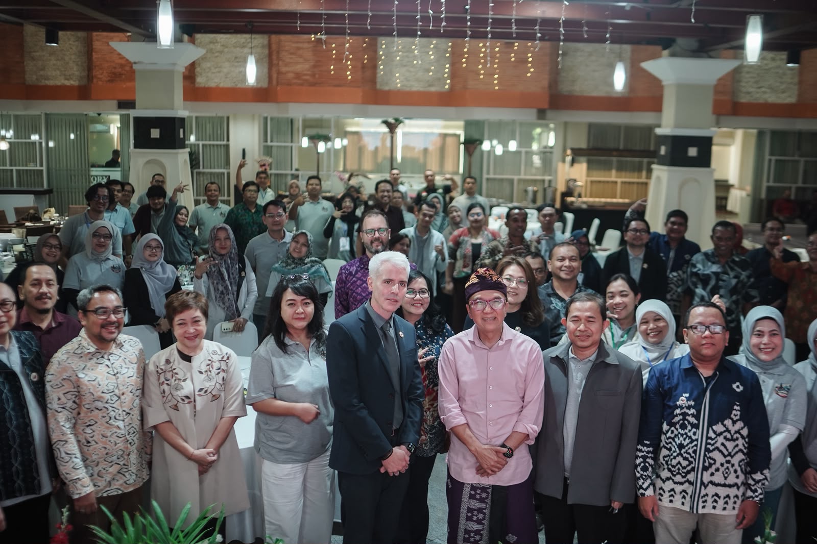 Universities Encouraged to Build Entrepreneurship Ecosystem Based on Innovation and AI