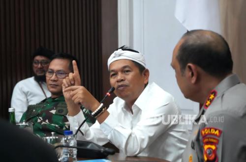 West Java Governor Dedi Mulyadi Uses Personal Funds for Crime-Fighting Bounty