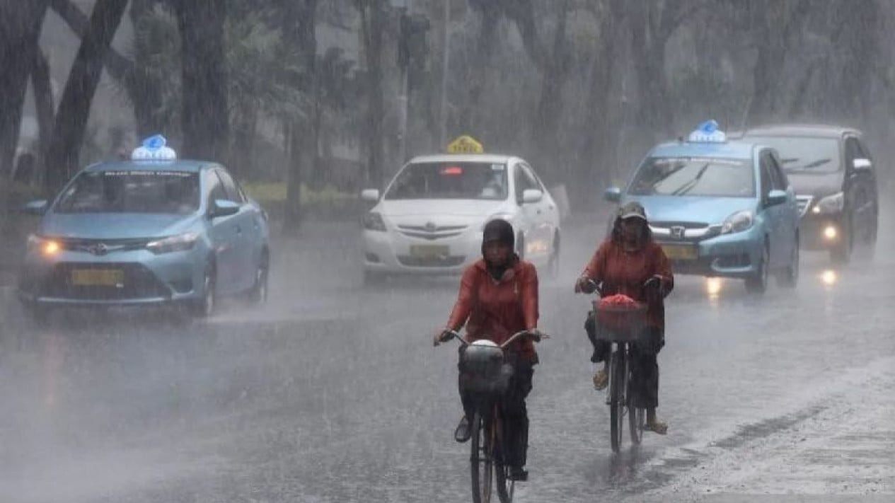 BMKG Warns of Thunderstorms in Several Major Indonesian Cities, Here Are the Affected Areas