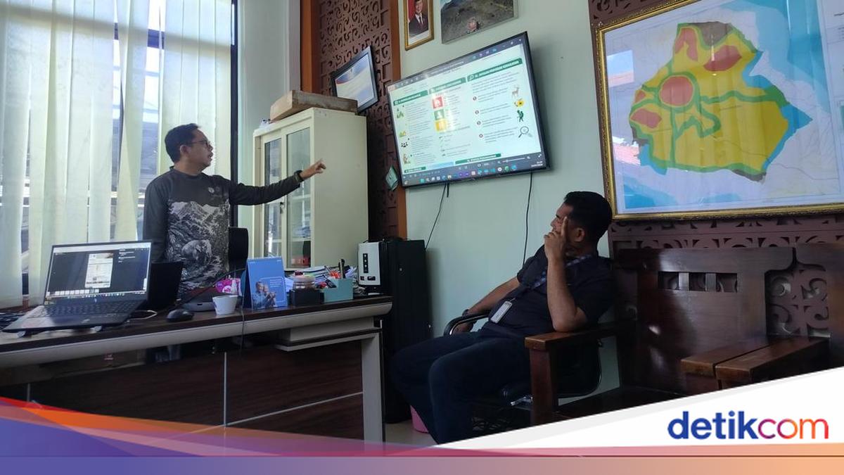 Tambora National Park Savanna Fire Caused by Illegal Poachers