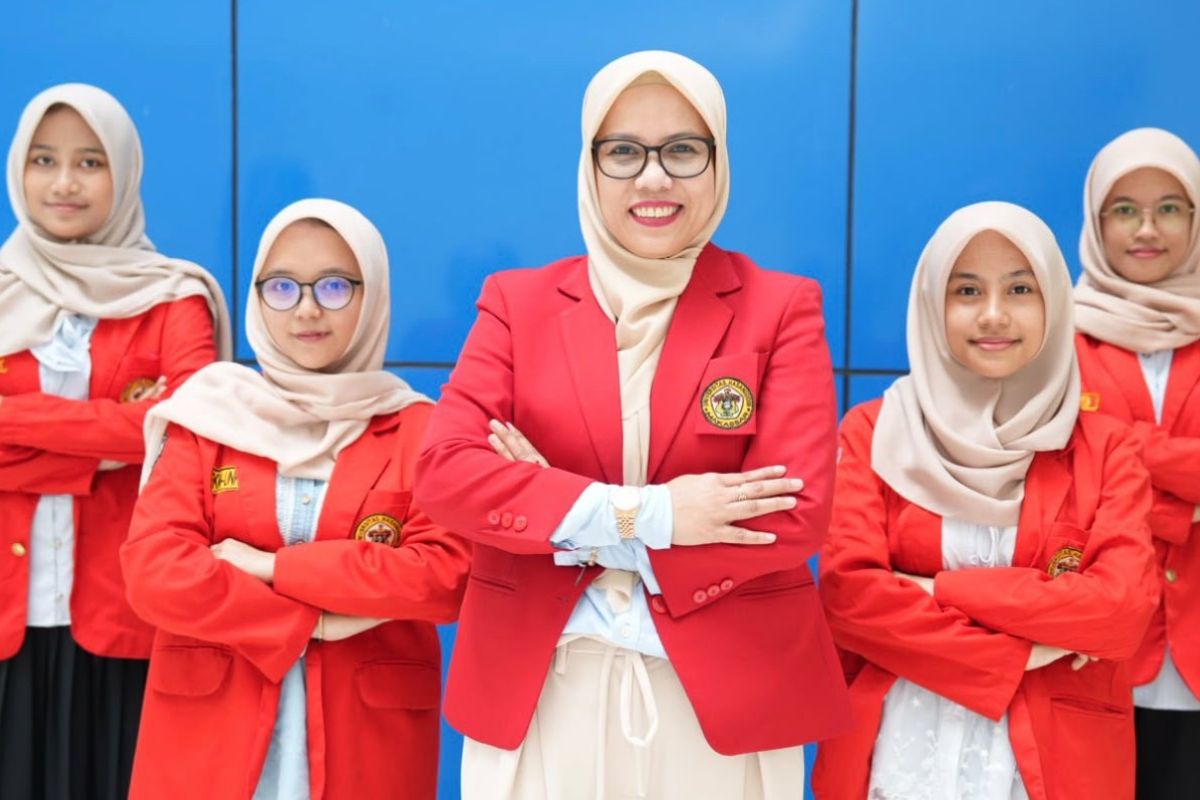 Unhas students develop bioplastic solution for nappy waste