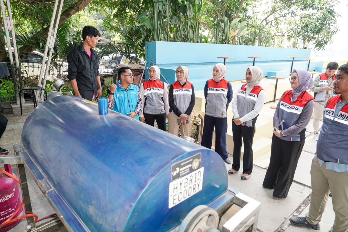 Pertamina Patra Niaga Strengthens Two Community Empowerment Programmes in West Java