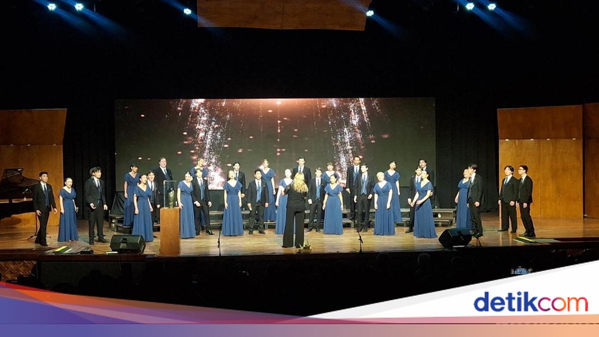 Thousands of Singers from 11 Countries Compete at the 15th Bali International Choir Festival
