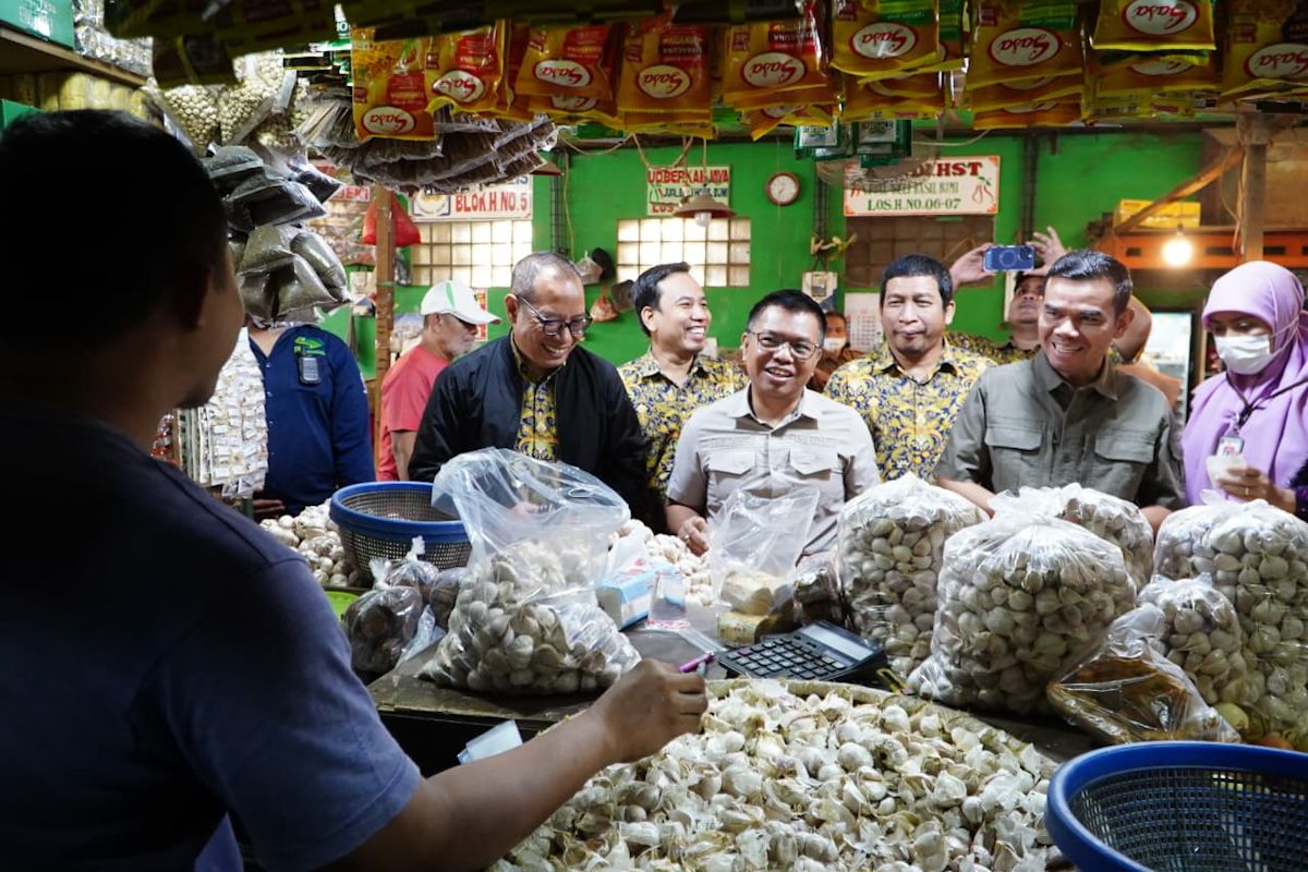 Bapanas Collaborates with Distributors to Keep Garlic Prices Under Control