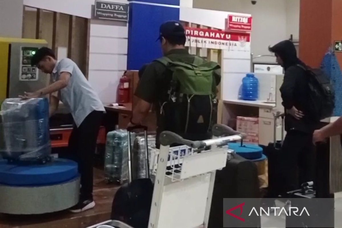 KPK seizes Rp4 billion; VIP stand collapses at Purwokerto event