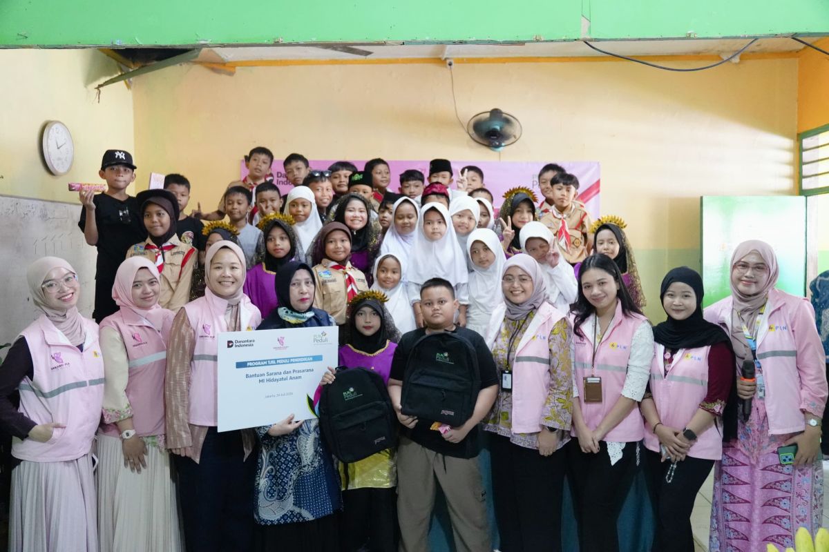 PLN EPI's Srikandi Initiative Provides Energy Education to Commemorate National Children's Day