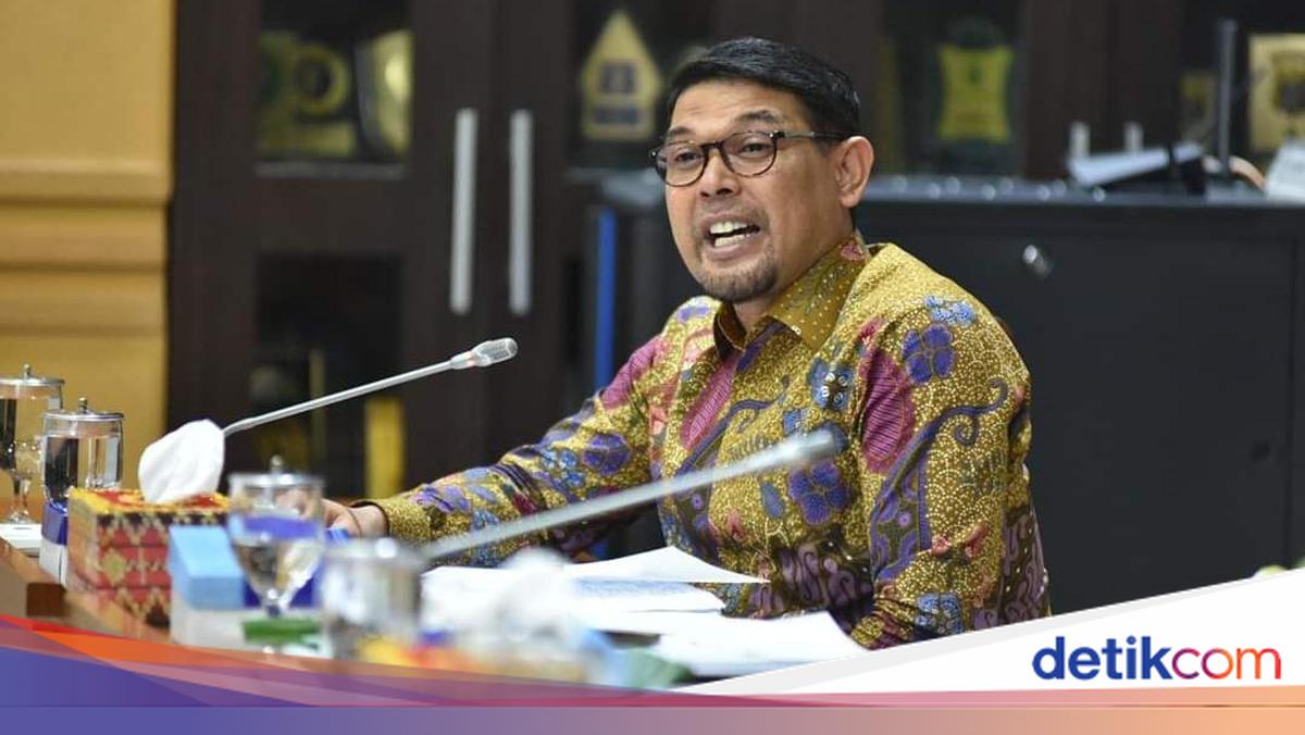 Legislator Demands Severe Punishment for Mob That Killed Suspected Chicken Thief