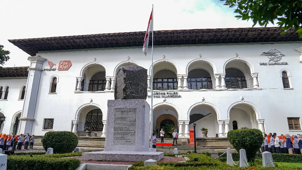 Pos Indonesia Pays IDR 24.12 Billion in Sukuk Ijarah Returns