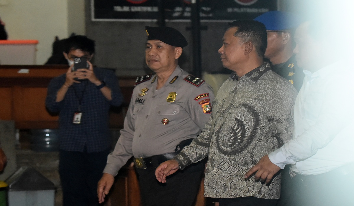Febrie Adriansyah Not Wearing Detainee Vest, Here's KPK's Explanation