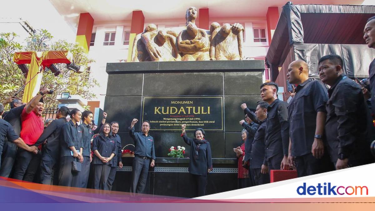 Hasto: Kudatuli Monument Symbolises Megawati Embracing Victims, Seeking Justice