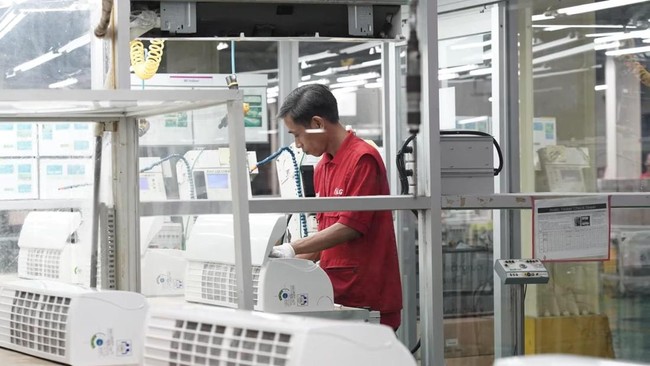 Indonesia's Electronics Factory Output Stagnates, Three Main Culprits Weigh Heavy