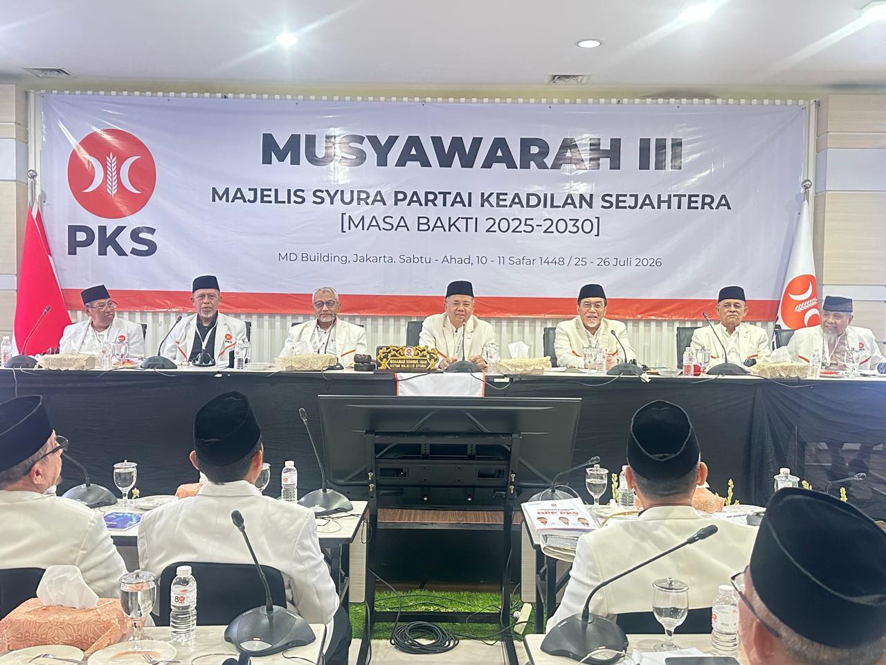 PKS Shura Council Assembly Yields Four Strategic Decisions on Global and National Issues