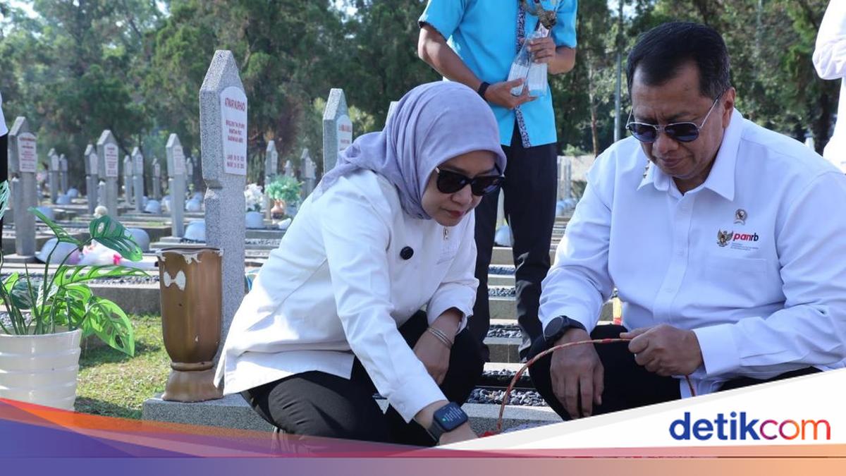 PANRB Ministry Begins 67th Anniversary with Pilgrimage to Graves of Former Ministers