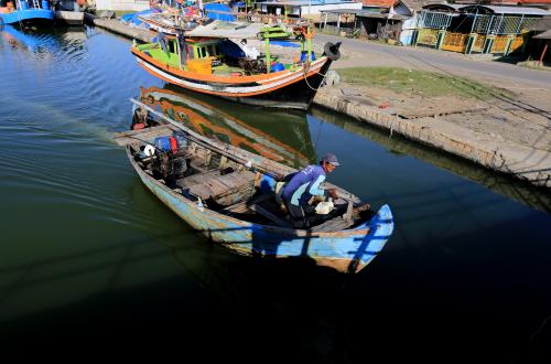 Indramayu Fishermen Threaten State Palace Protest Over Karangsong Estuary Siltation
