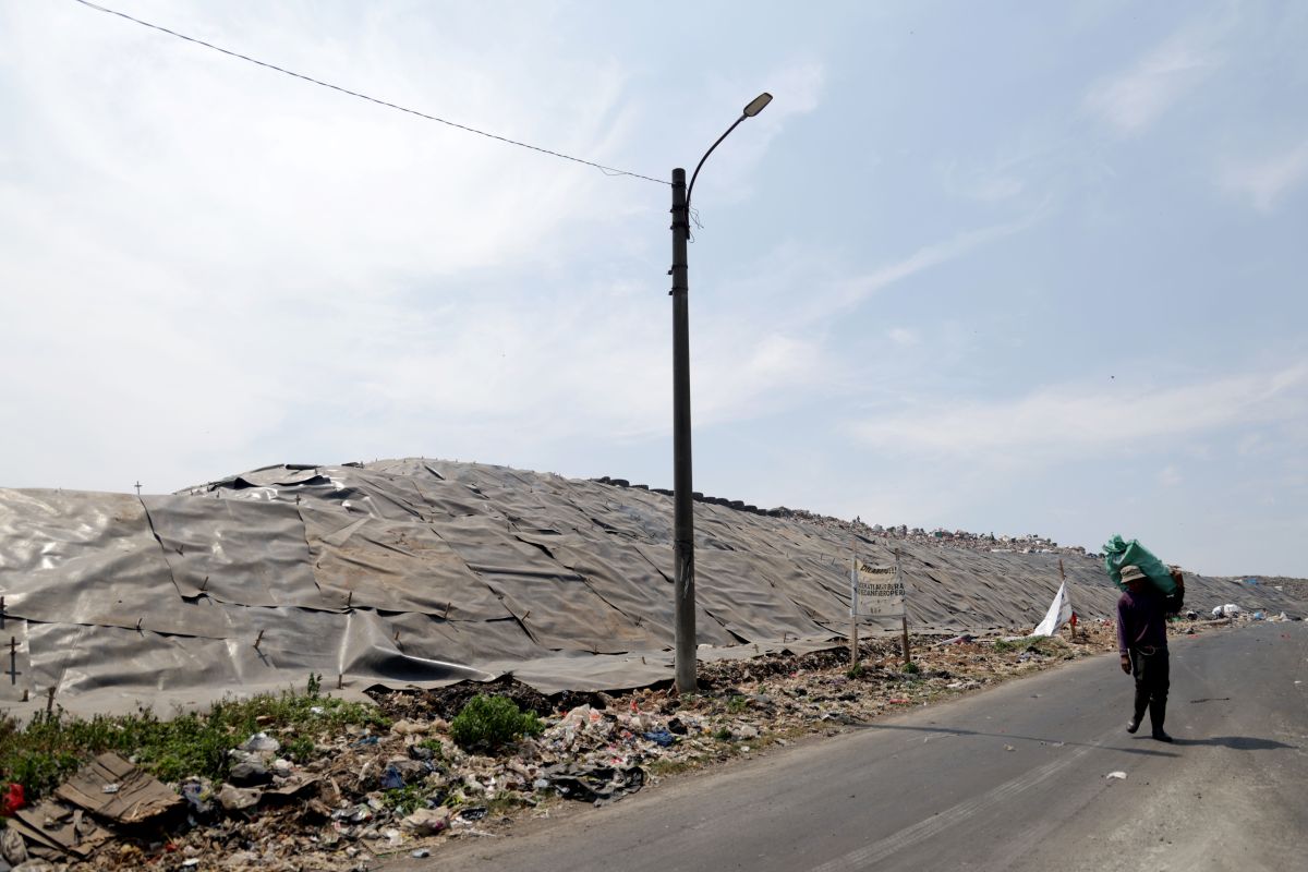 Bantargebang TPST in Bekasi to Implement Controlled Landfill System