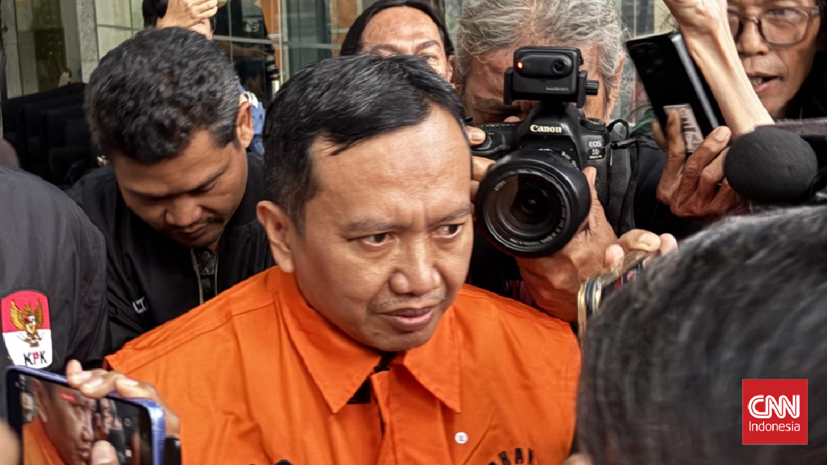 KPK Detains East Java DPRD Member in Grant Fund Case