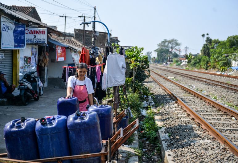 71,000 Litres of Water Distributed to Drought-Affected Residents in West Bandung