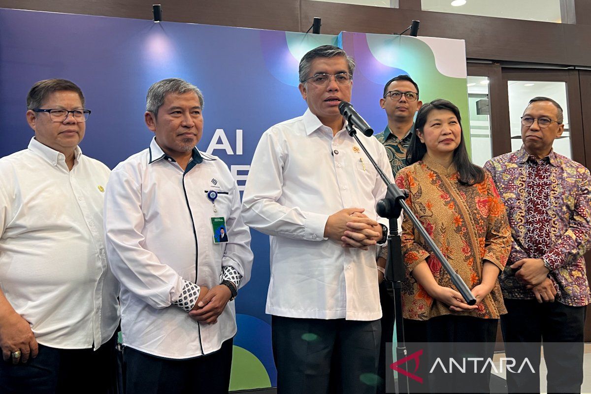 Manpower Ministry partners with Microsoft, GreatNusa on AI jobs