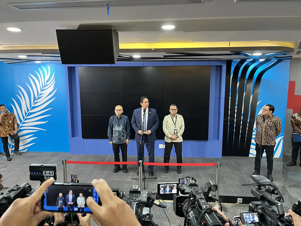 Purbaya Emphasises Danantara's Role in KSSK is Advisory, Not Decision-Making