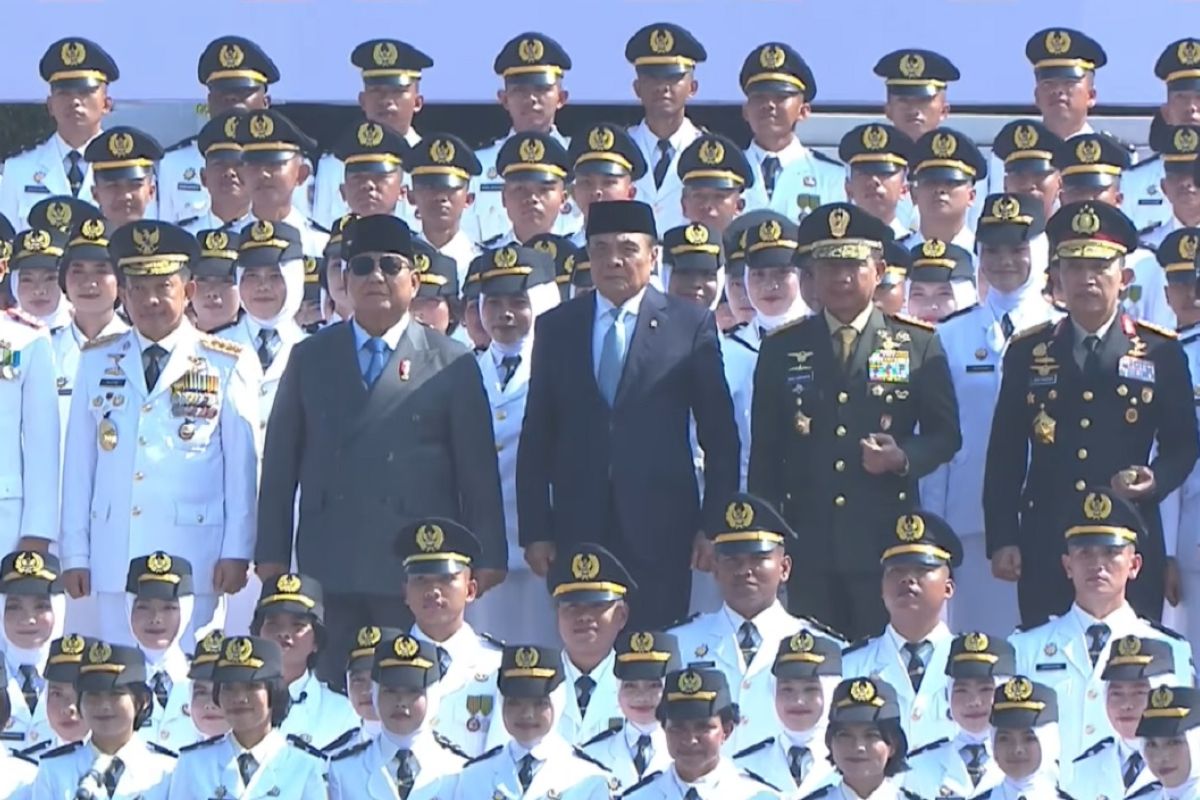 President Prabowo inaugurates IPDN graduates, urges clean and decisive bureaucracy