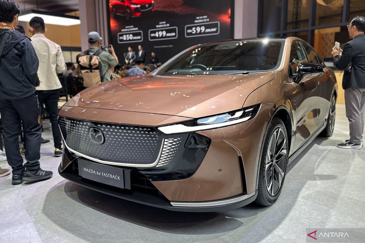 Mazda Launches Three New Models at GIIAS, Including the Electric 6e