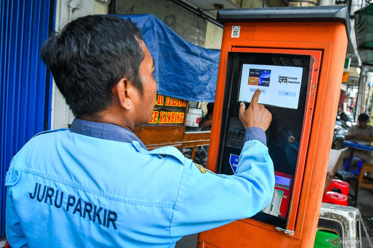 Jakarta Administration Says Parking App Boosts Retribution by Up to 300 Percent