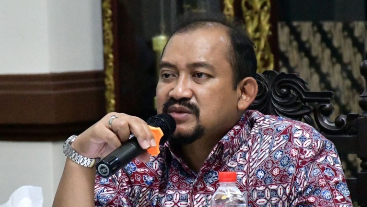 KPK Arrests 21 People, Including Pemalang Regent, in Sting Operation