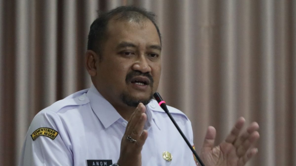 Pemalang Regent Caught in KPK Sting Operation Over Projects and Position Auction