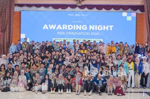 BISA Project Expands Scholarships in Response to 1.9 Million High School Graduates Not Pursuing Higher Education